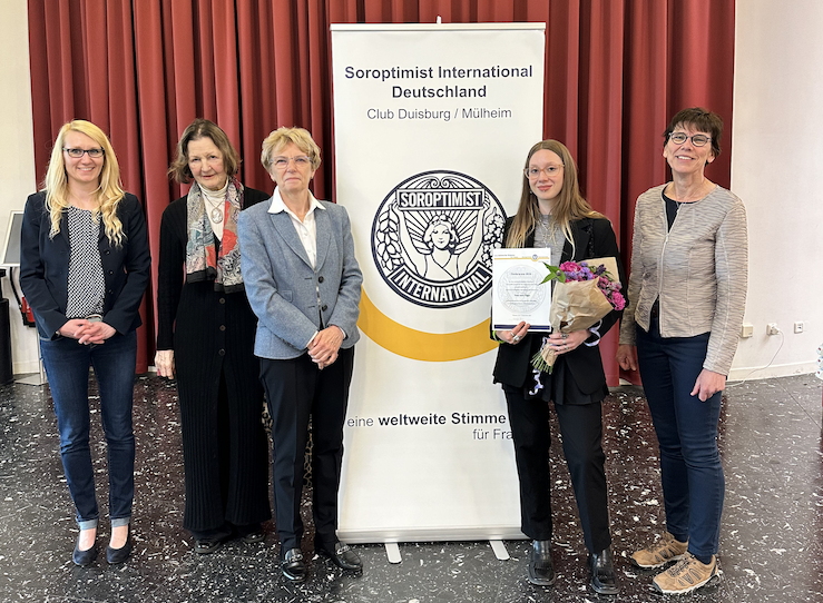 Soroptimist International Club Duisburg zeichnet MTI-Absolventin Jana Figge mit Förderpreis aus