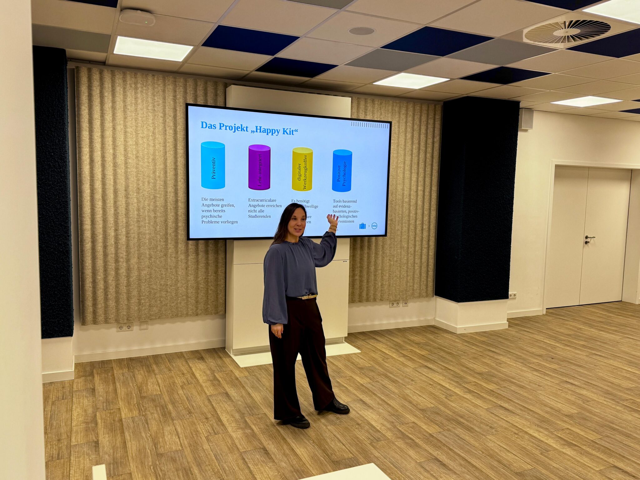 Happy Kit Maßnahmen sollen psychisches Wohlbefinden der Studierenden verbessern